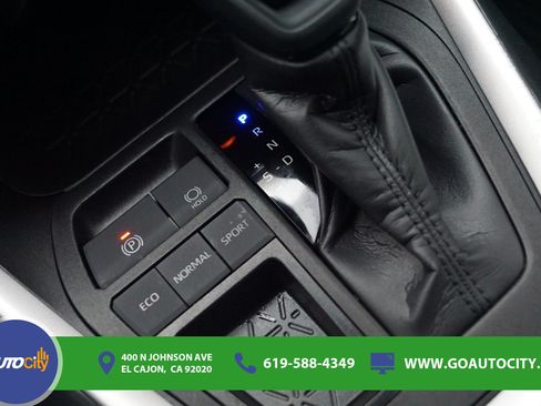 Used 2023 Toyota RAV4 XLE FWD image 24