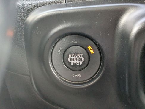 Used 2021 Jeep Wrangler Unlimited Sport S image 21