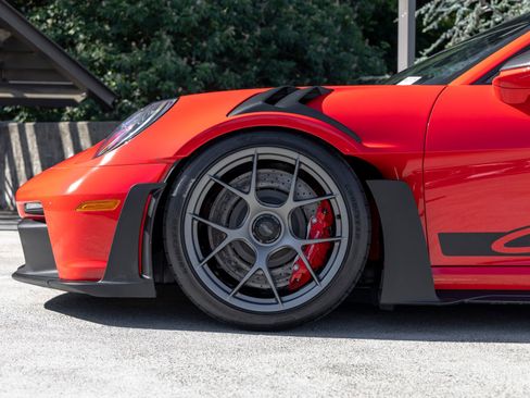 Certified 2025 Porsche 911 GT3 RS RWD image 10