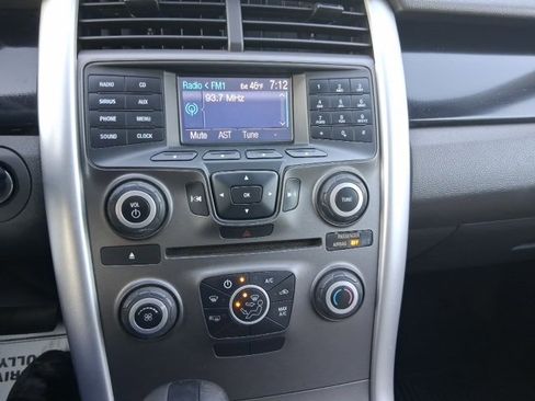 Used 2012 Ford Edge SE image 21