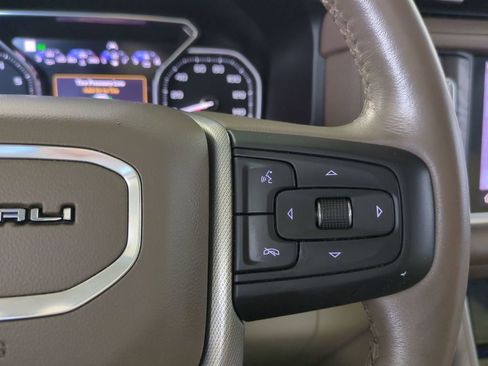 Used 2021 GMC Yukon XL Denali w/ Denali Premium Package image 35