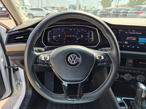 Used 2021 Volkswagen Jetta SEL Premium FWD image 19