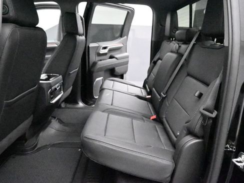 New 2026 GMC Sierra 1500 Denali AWD/4WD image 18