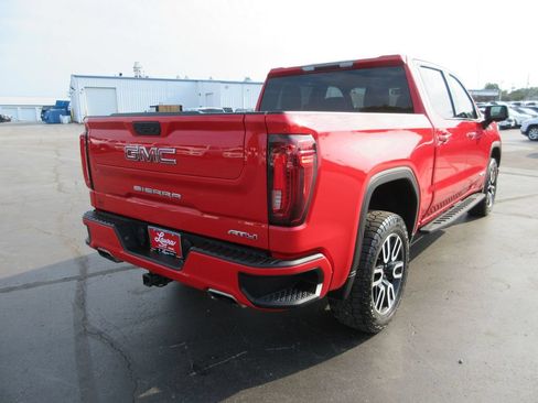 Used 2021 GMC Sierra 1500 AT4 AWD/4WD image 4