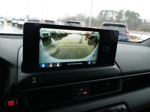 New 2026 Honda Pilot Sport image 25