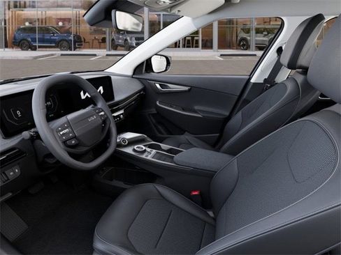New 2025 Kia EV6 Light image 17
