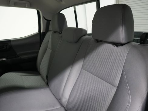 Used 2021 Toyota Tacoma SR5 image 12