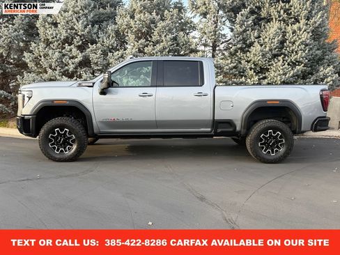 Used 2025 GMC Sierra 2500 AT4X image 4