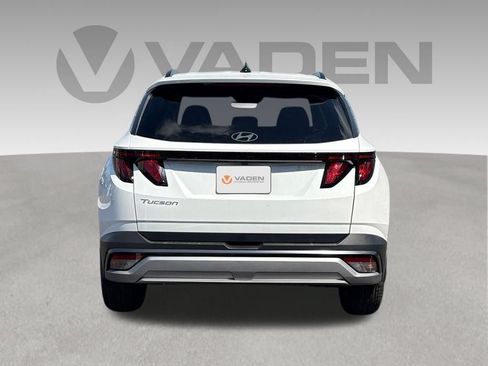 New 2026 Hyundai Tucson SEL FWD image 17