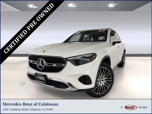 Certified 2023 Mercedes-Benz GLC 300 image 1