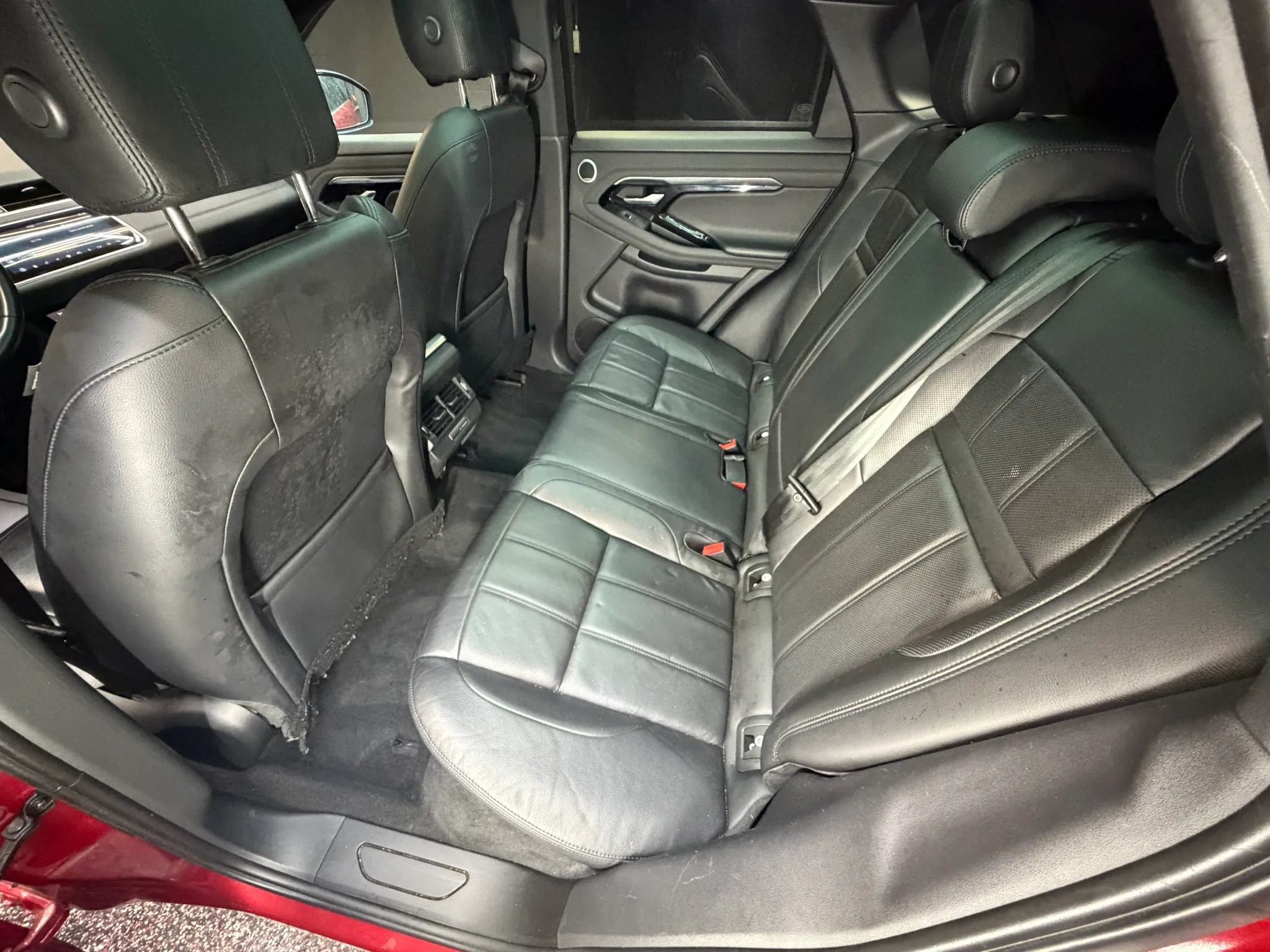 Used 2020 Land Rover Range Rover Evoque SE AWD/4WD image 26