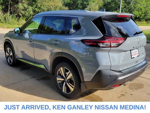 Certified 2023 Nissan Rogue SL w/ SL Premium Package AWD/4WD image 5