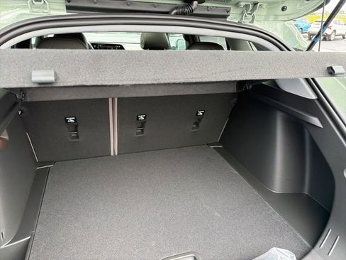 New 2026 Chevrolet Trax ACTIV w/ Sunroof Package FWD image 20