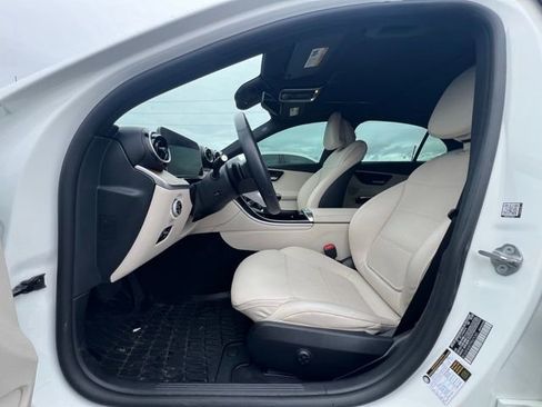 Used 2023 Mercedes-Benz C 300 4MATIC Sedan image 16