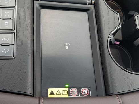 Used 2024 Lexus LX 600 4WD w/ Appearance Package image 23