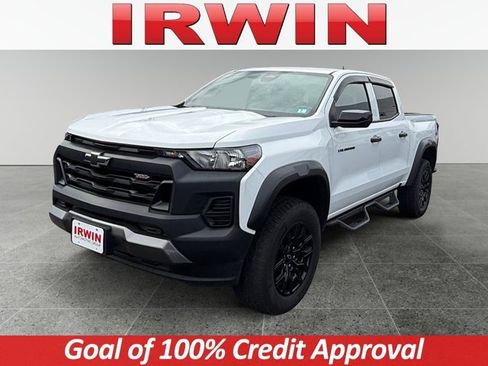 Used 2024 Chevrolet Colorado Trail Boss w/ Safety Package AWD/4WD image 1
