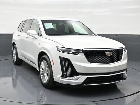 Used 2021 Cadillac XT6 Luxury image 7
