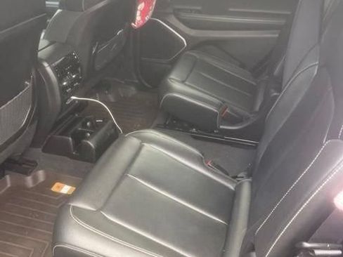 Used 2022 Jeep Grand Cherokee L Limited RWD image 16