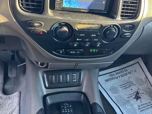 Used 2005 Toyota Sequoia SR5 image 9