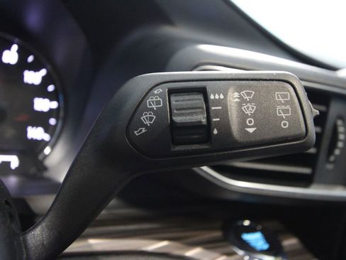 Used 2023 Ford Explorer Limited w/ Limited Technology Package image 16