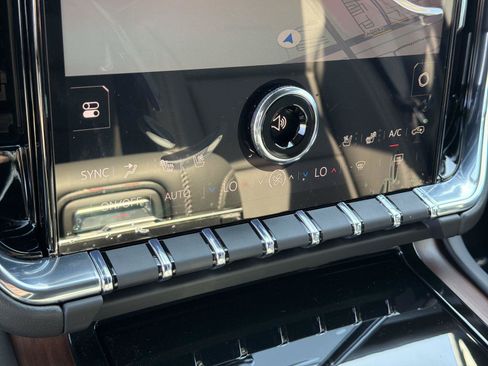New 2026 GMC Yukon XL Denali RWD image 12