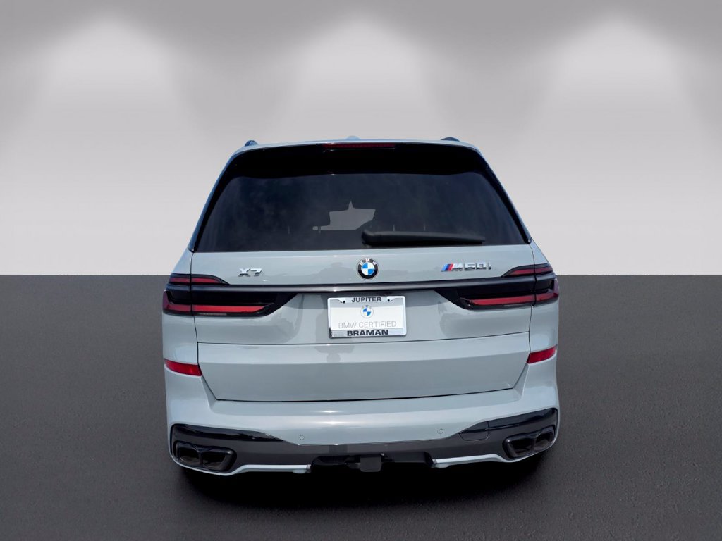 Certified 2024 BMW X7 M60i w/ Executive Package AWD/4WD image 5