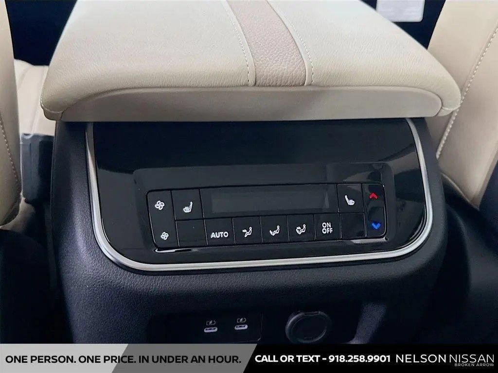 Certified 2026 Nissan Armada Platinum AWD/4WD image 18