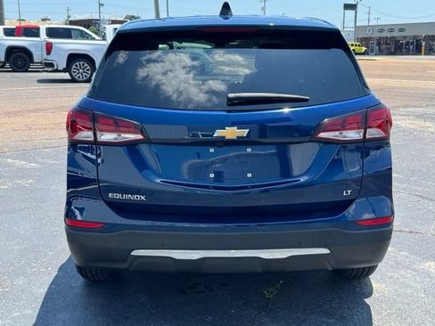 Used 2023 Chevrolet Equinox LT FWD image 4