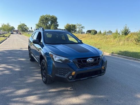 Used 2025 Subaru Outback Wilderness image 2