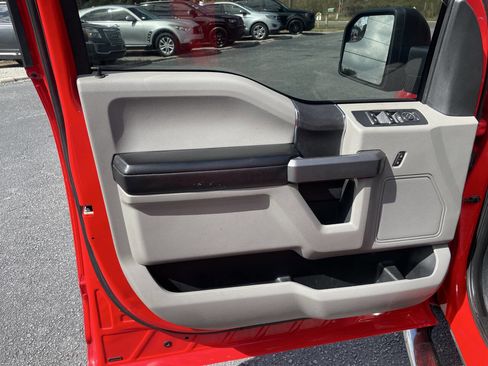 Used 2018 Ford F150 XLT image 13