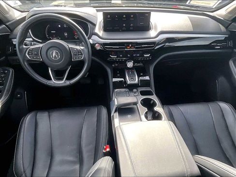 Used 2023 Acura MDX SH-AWD w/ Technology Package image 17