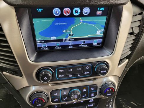 Used 2019 GMC Yukon XL Denali image 15