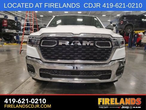 New 2026 RAM 1500 Big Horn AWD/4WD image 7