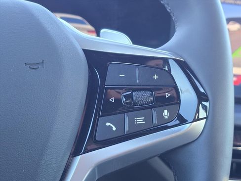 Used 2025 BMW 330i Sedan image 21