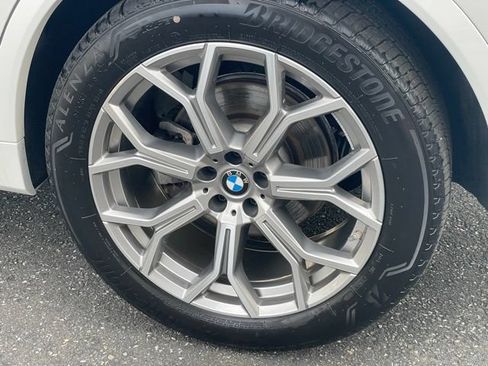 Used 2026 BMW X7 xDrive40i w/ Premium Package AWD/4WD image 33