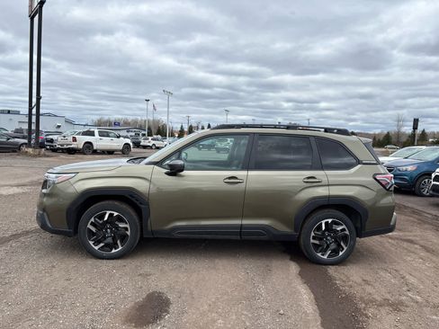 Certified 2026 Subaru Forester Limited AWD/4WD image 3