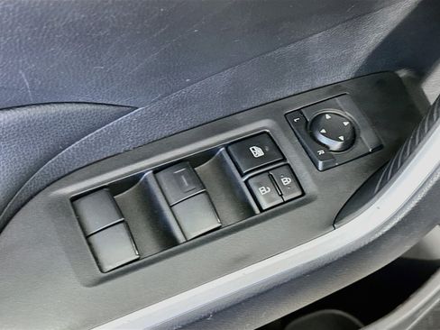 Used 2025 Toyota RAV4 LE FWD image 15