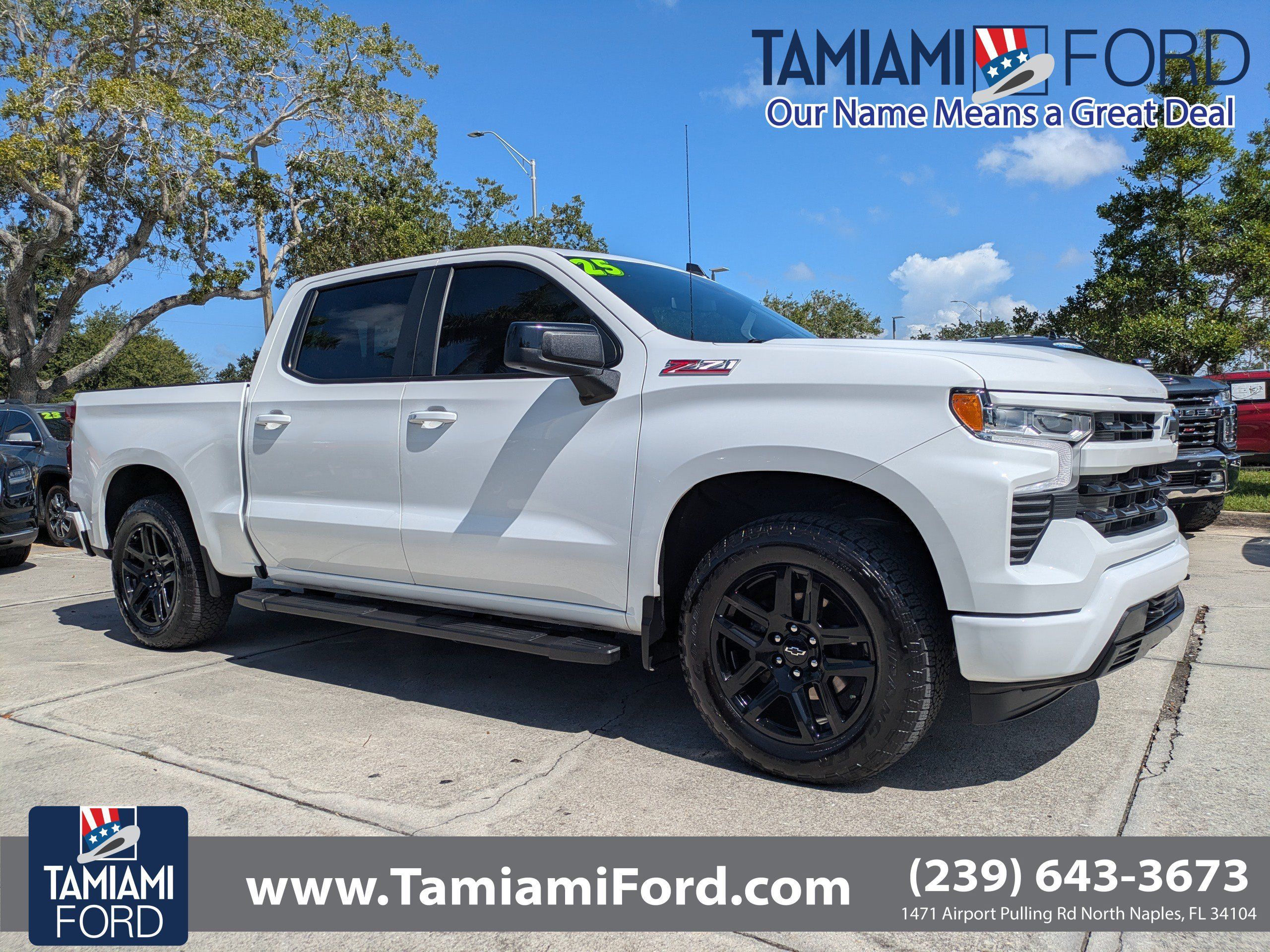 Used 2025 Chevrolet Silverado 1500 RST w/ Convenience Package II AWD/4WD image 1