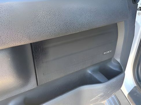 Used 2014 Ford F150 FX4 w/ Equipment Group 402A Luxury AWD/4WD image 20