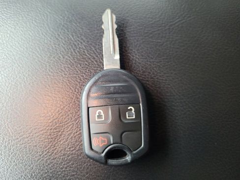 Used 2014 Ford Edge SE w/ Equipment Group 101A FWD image 32