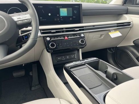 New 2026 Hyundai Tucson Limited FWD image 15
