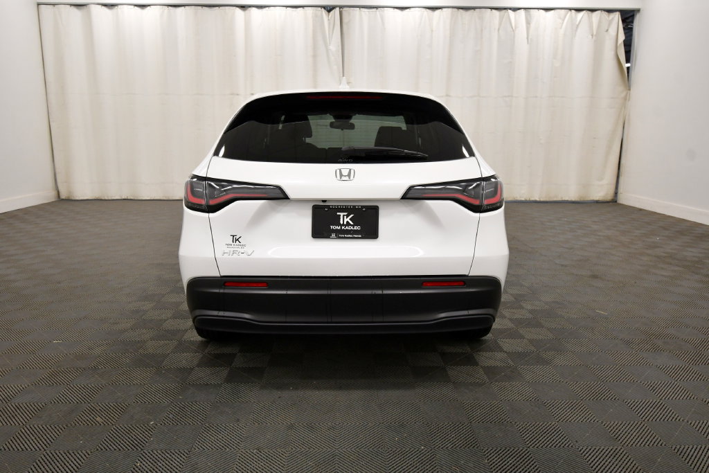Certified 2026 Honda HR-V LX image 6