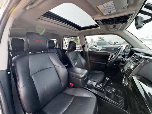 Used 2017 Toyota 4Runner TRD Pro AWD/4WD image 28