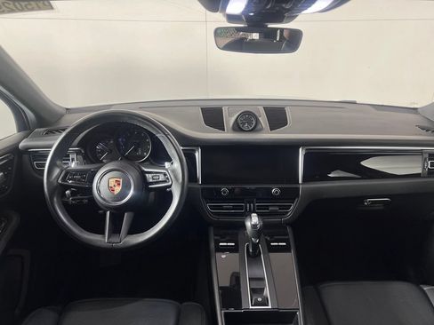 Certified 2023 Porsche Macan Turbo AWD/4WD image 21