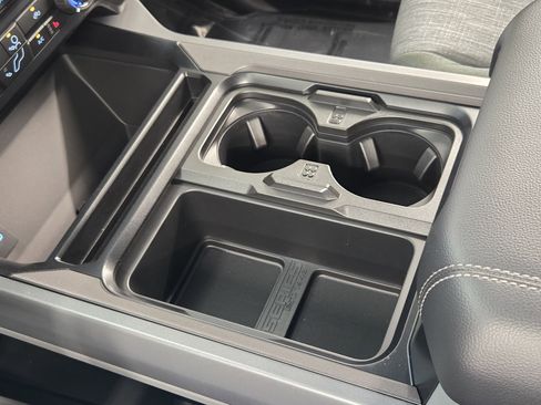 New 2026 Ford F250 XLT w/ XLT Premium Package image 23