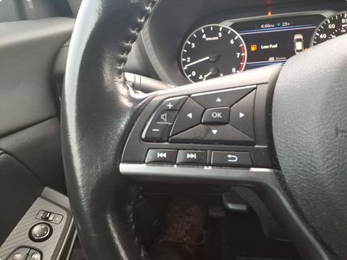 Used 2022 Nissan Sentra SV image 22