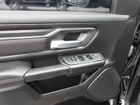 Used 2025 RAM 1500 Big Horn AWD/4WD image 17