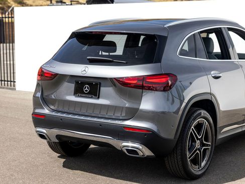 Used 2026 Mercedes-Benz GLA 250 image 10