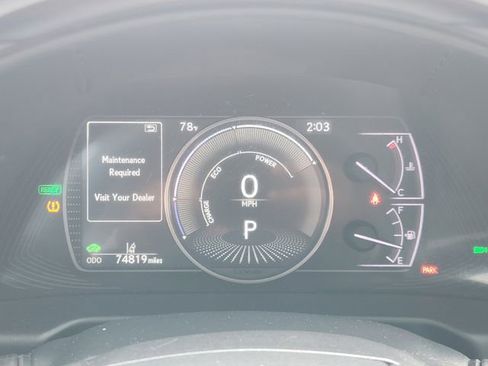Used 2020 Lexus ES 300h Ultra Luxury w/ Accessory Package 2 FWD image 12