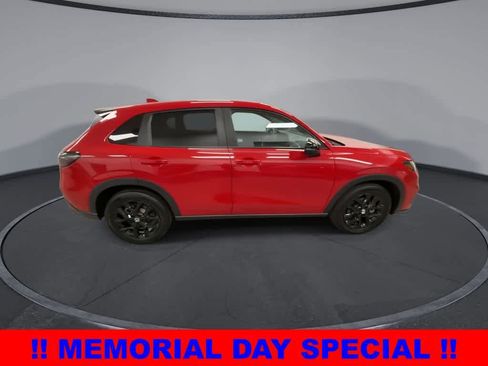 Used 2024 Honda HR-V Sport image 9